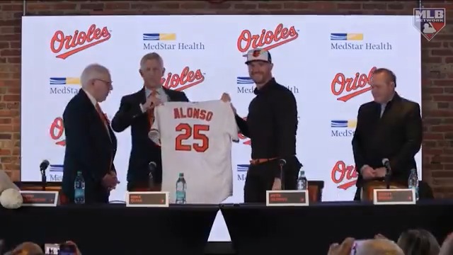 “To me, that leaves a big void in this club... I do think they've got a lot more question marks than they do stability.”
- Harold on Pete Alonso's departure from Queens