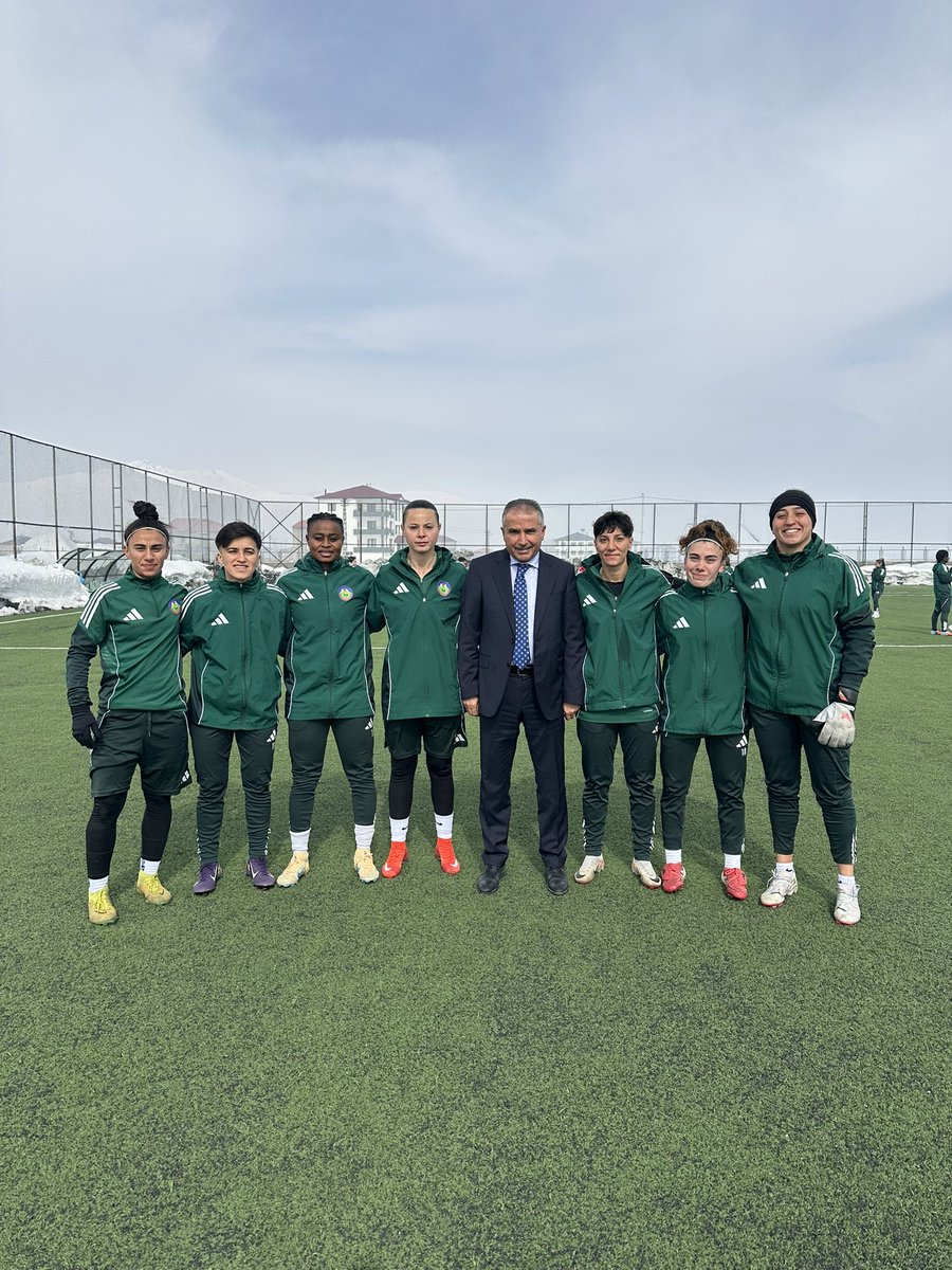 Kulübümüzün 7 başarılı futbolcusu milli takım kadrolarına davet edildi. 

Derya Arhan Türkiye A Milli Takımı’na, Maiko Bebia Gürcistan Milli Takımı’na, Princella Adubea Gana Milli Takımı’na seçildi. Sevinç Jafarzade, Aytaç Sharifova, Hajiyeva Vüsale ve Zhala Mahsimova ise