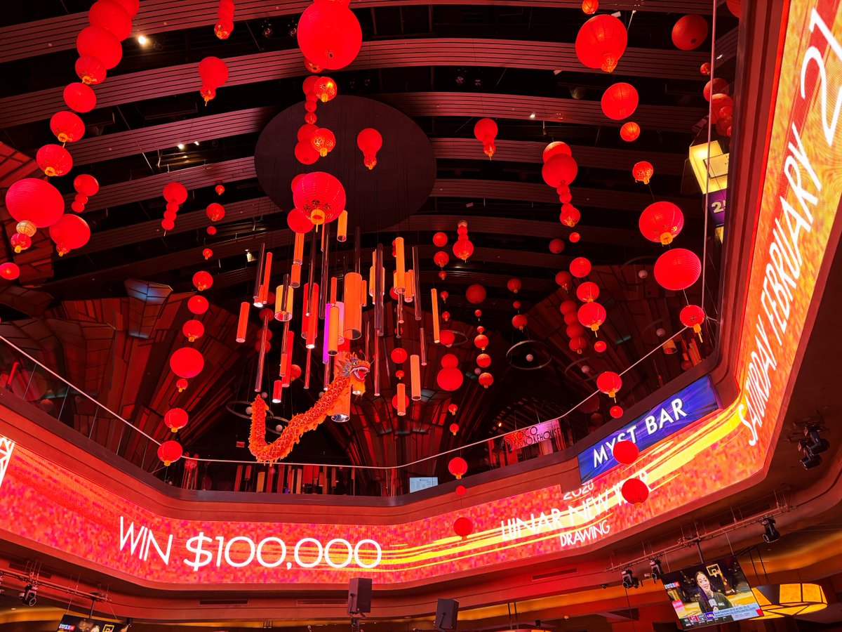 Harrah's Cherokee tweet media