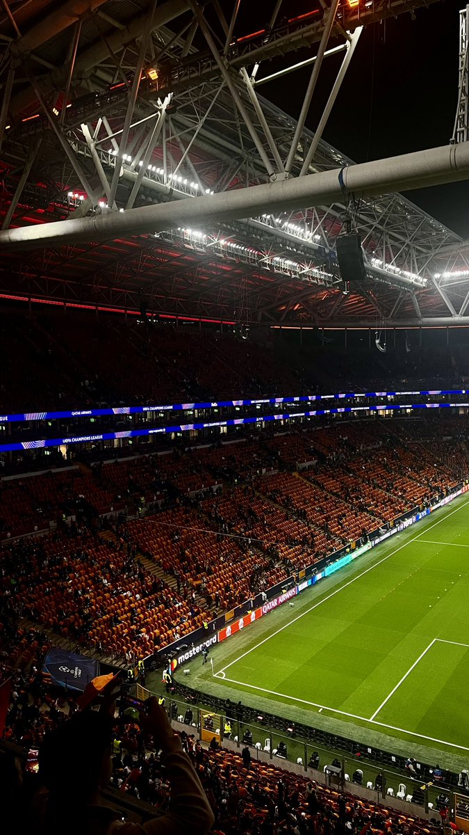 Olmamız Gereken Yerdeyiz! 💛 ❤️ 
#GSvJUVE #UCL #BugünGünlerdenGalatasaray 🔥