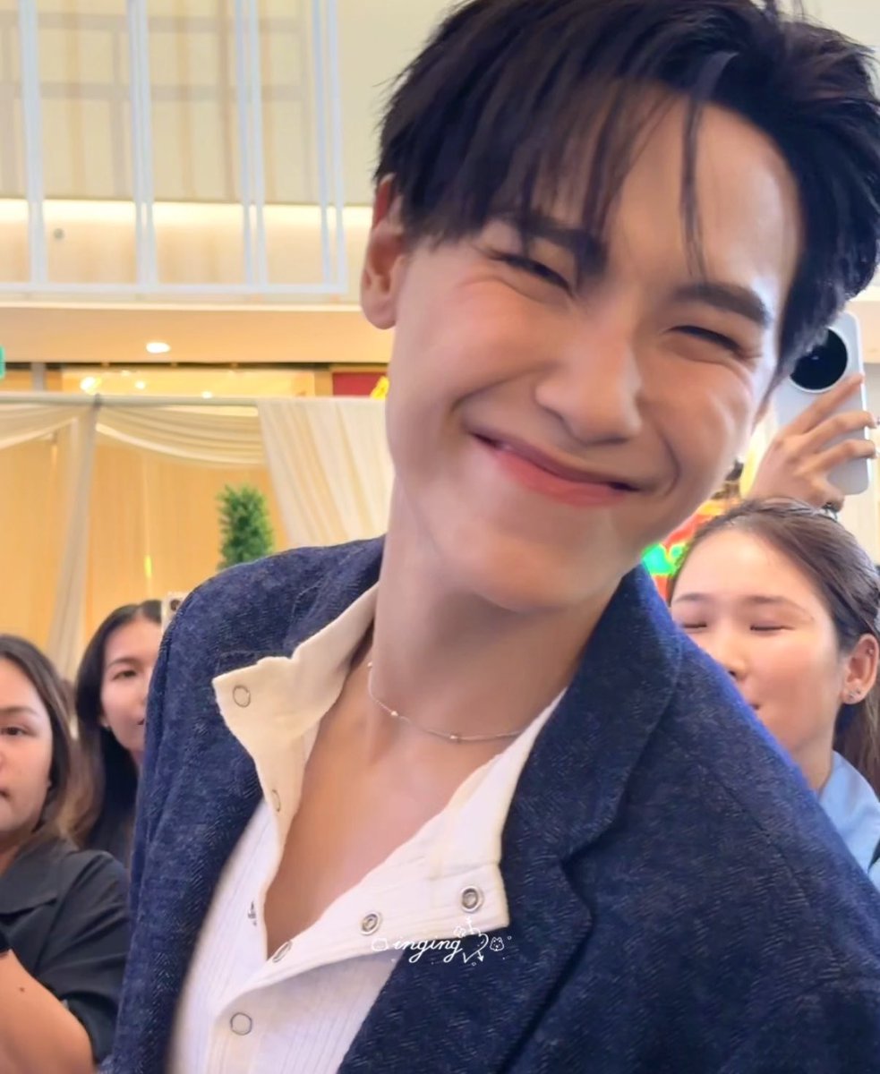 _tmdp24's tweet image. หนุ่มตี๋ ‘ ยิ้มหวาน ’ เป็นยิ้มที่หวานที่สุดเลย 🥺🥺🥺

JUNIORMARK 4TH DESTINY

#DestinyClinicxJuniorMark
#junniorrs