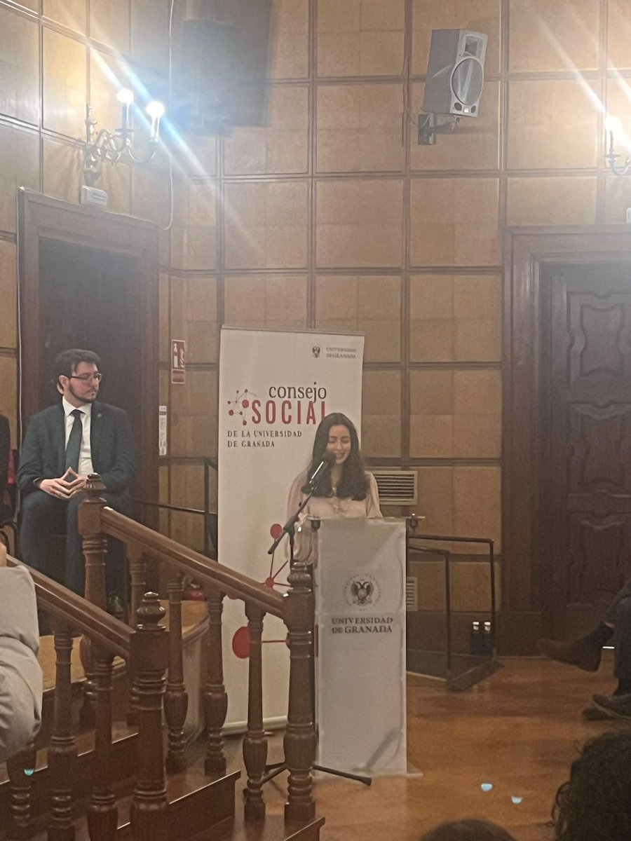 Servicio de Dermatología HUVN Granada tweet media