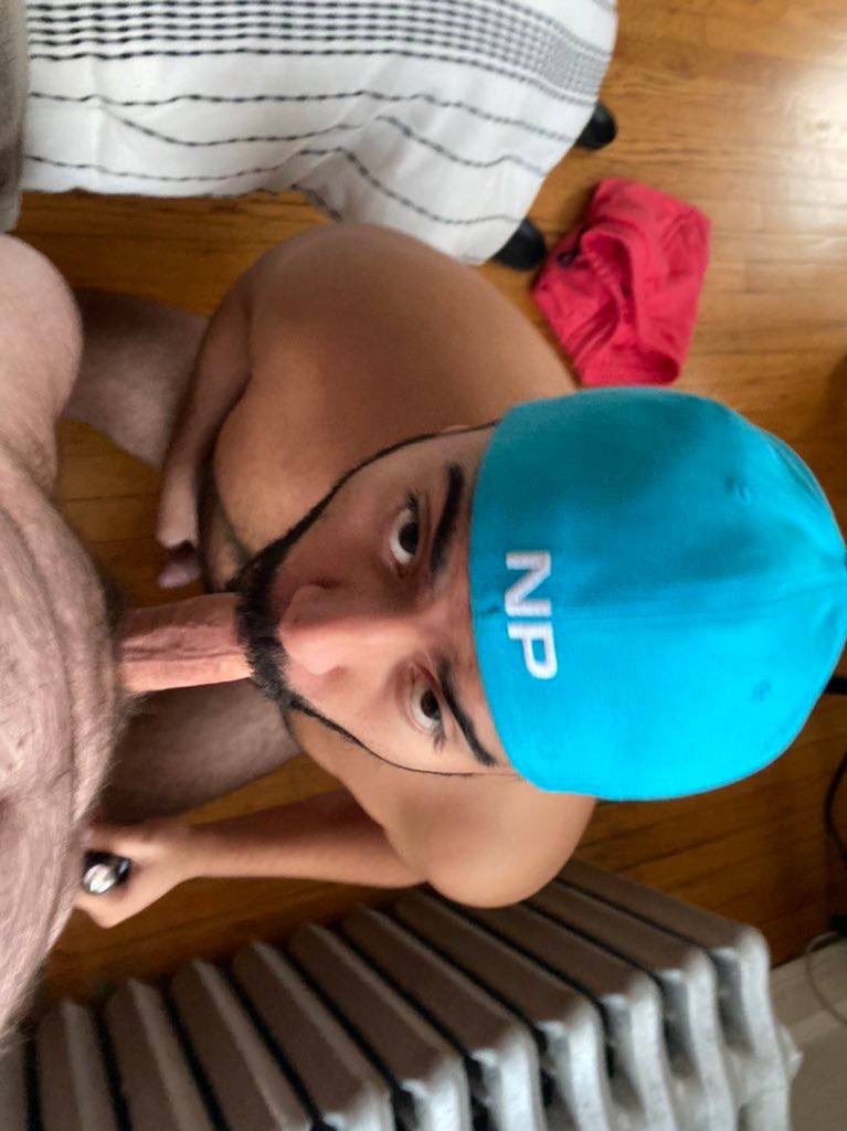 chicagoguy27's tweet photo. For every 5 RT’s I get on my posts today I will post another 🍆 sucking pic of me. https://t.co/TxE3DYuQlQ