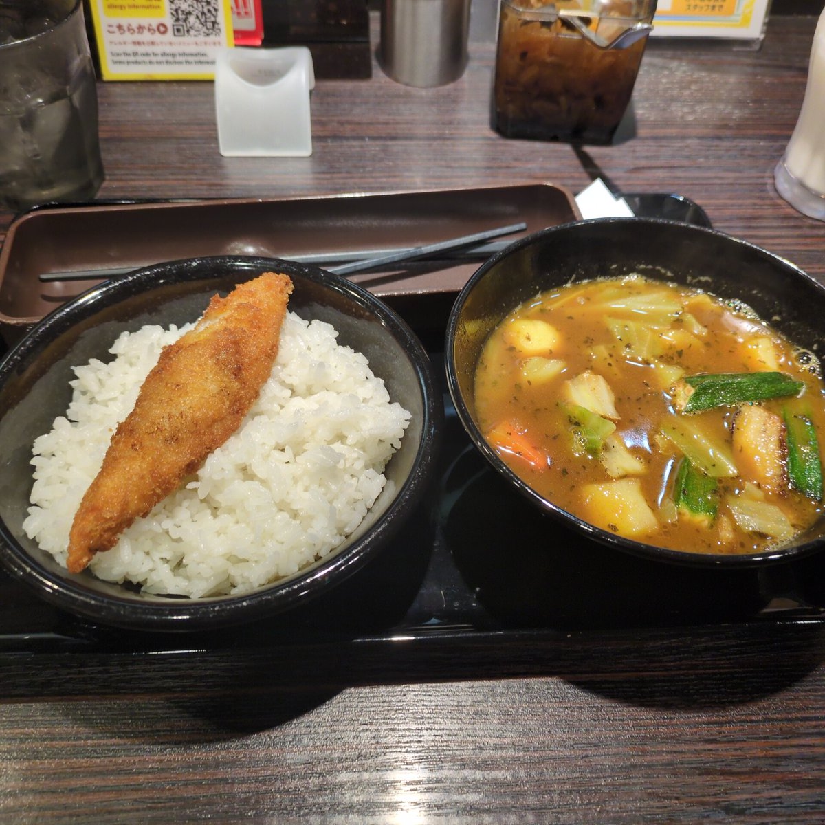 スープカレーにフィッシュフライ