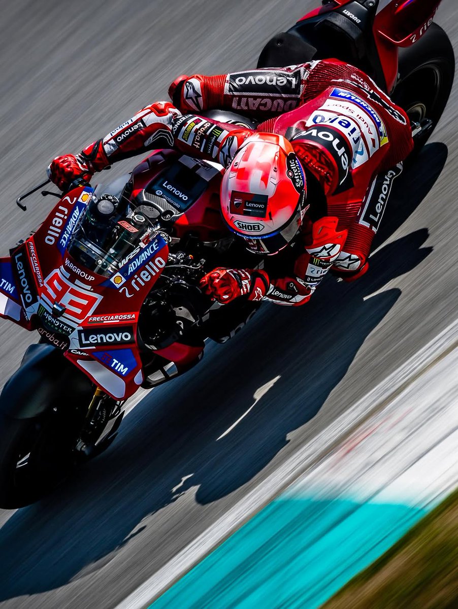 funlovinlyle's tweet photo. I'm sending out a very Happy Birthday wishes to @DucatiMotor @ducaticorse rider @marcmarquez93 #mm93 today!! https://t.co/1udDiNXT4g