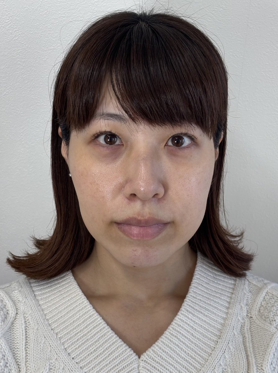 Aibis_style's tweet photo. 40代のメイク
①お顔のボリュームロスには
ファンデやコンシーラーの適切な塗り方で
厚みを足してふっくらさせることが大切
②お顔の形を��っくら卵顔にしていくことがメイクのゴール🙋‍♀️
コスメの色やファンデに頼るメイクから離れることで最短で多幸感のある健康的なメイクへ
メイクレッスン受付中💁‍♀️ https://t.co/OVTV6XIVPg