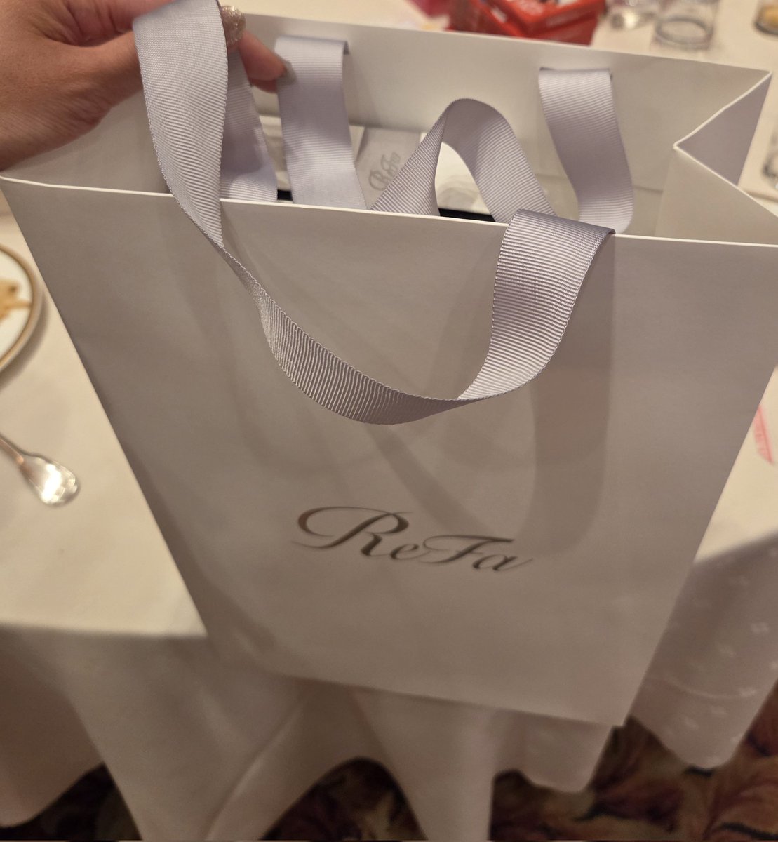 あのですね 懇親会でRefaのシャワーヘッド当てちゃいましてね 明日生き