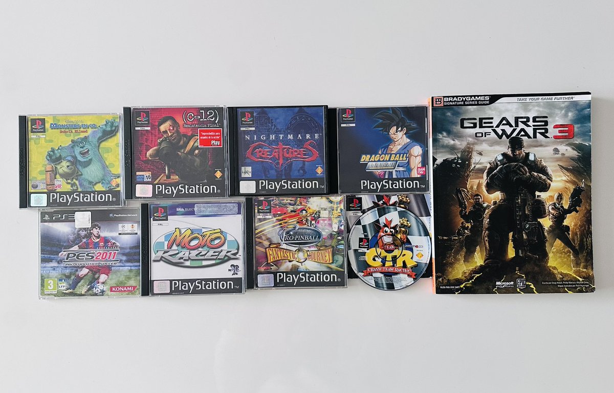 Buenas gente

Estoy vendiendo todo este material. La mayoría PAL España, aunque hay alguna cosa de fuera o incompleta también. Podéis preguntar precios por aquí si queréis y podéis aprovechar envíos gratis en Vinted. Siempre se agradece un 🔄 o ❤️

Gracias de antemano 🫶🏻