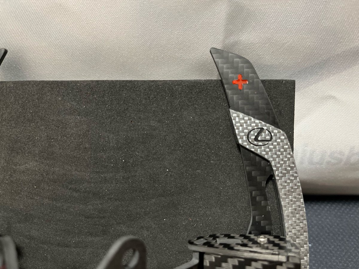 xt_carmods's tweet image. Carbon Magnetic Paddles for 2006-2012 Lexus IS. 🇺🇸 Silver/black carbon design. Crisp magnetic action. Instant driver engagement. ⚡️🏁
🔥DOMINATE THE STREETS 👉xtcarmods.com/products/magne…
📩DM WhatsApp: +（86）15302487093
 #lexus #lexusis #2is #magneticshifters #shifter