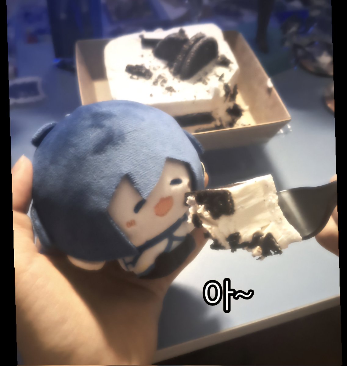 후기
너무좋았고 보는내내 비명질렀어요 너무 감동적이였고요 한번 더 봐야해... 지금 뇌가안돌아가서 너무좋단말밖에 안ㅎ나옵니다. 다들 못보셨다면 꼭 보세요 후회안합니다 시간이아깝지않습니다🥹 너무 잘봤고 만드신분들 다 노벨평화상 받아야해 다들 수고하셨어요🤤😍🫶 너무좋았다!!!