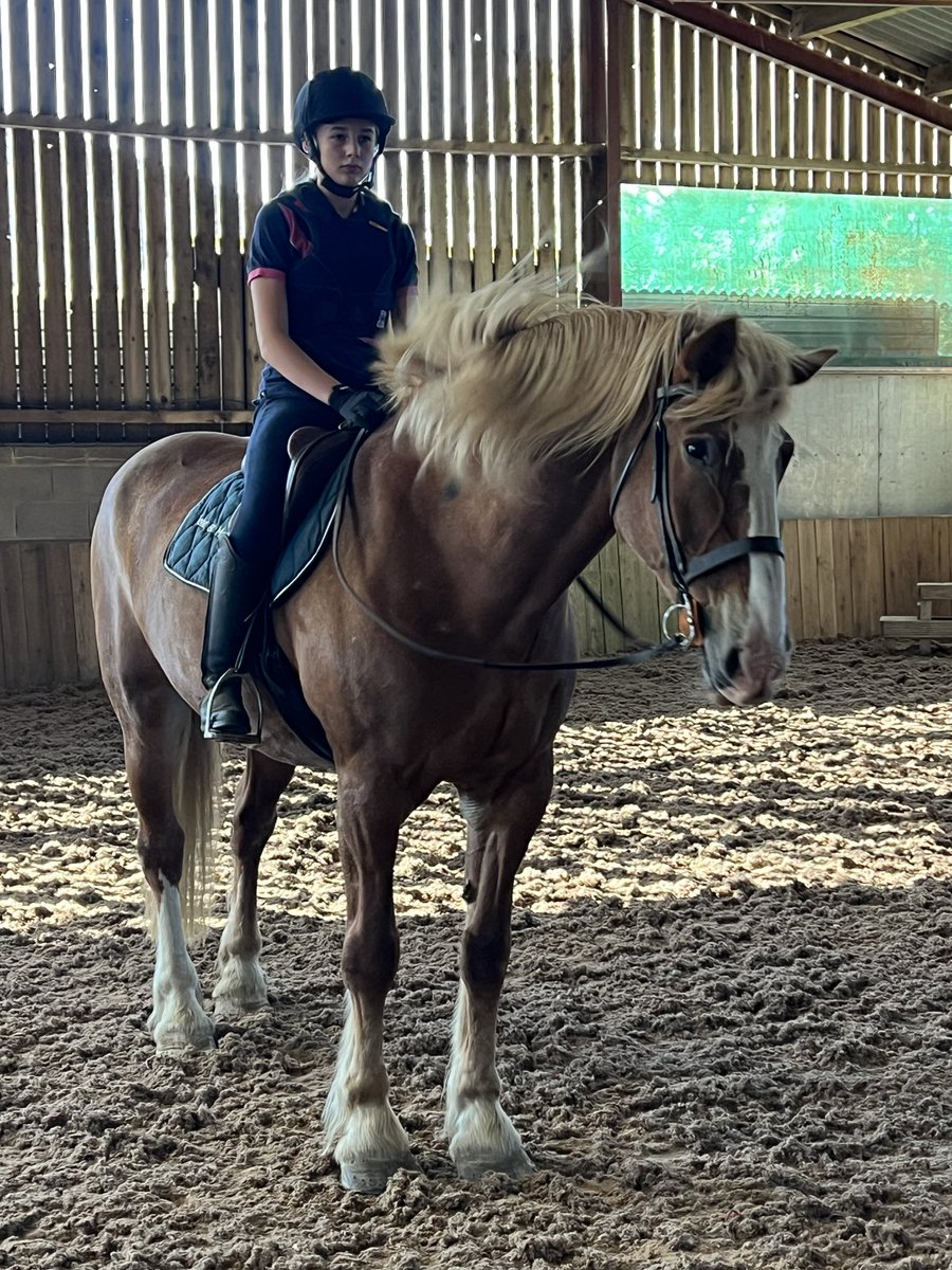 Freja Thackray tweet media