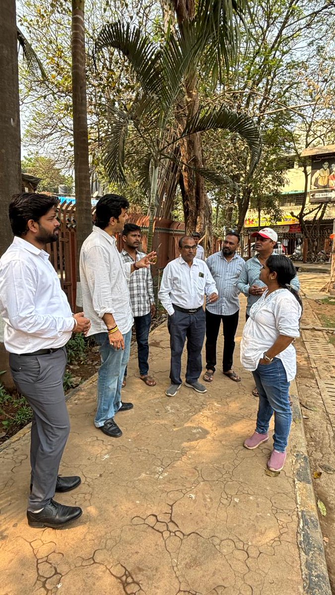 rohanrathodBJP's tweet photo. Visited various gardens with BMC staff and local citizens to inspect the issues and instructed immediate action.We are committed to keeping our gardens clean and well-maintained.
#Ward68 #CommunityFirst #CleanAndGreen #ResponsiveGovernance @Dev_Fadnavis
@BJP4Mumbai @AmeetSatam https://t.co/QUQwt4NXO3