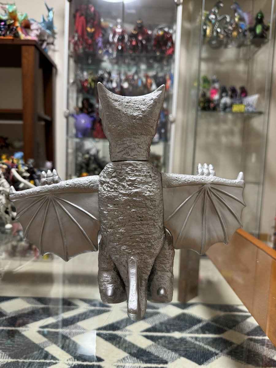 マーミット ビニールパラダイス 宇宙ギャオス！ @Karzworks ギロンと