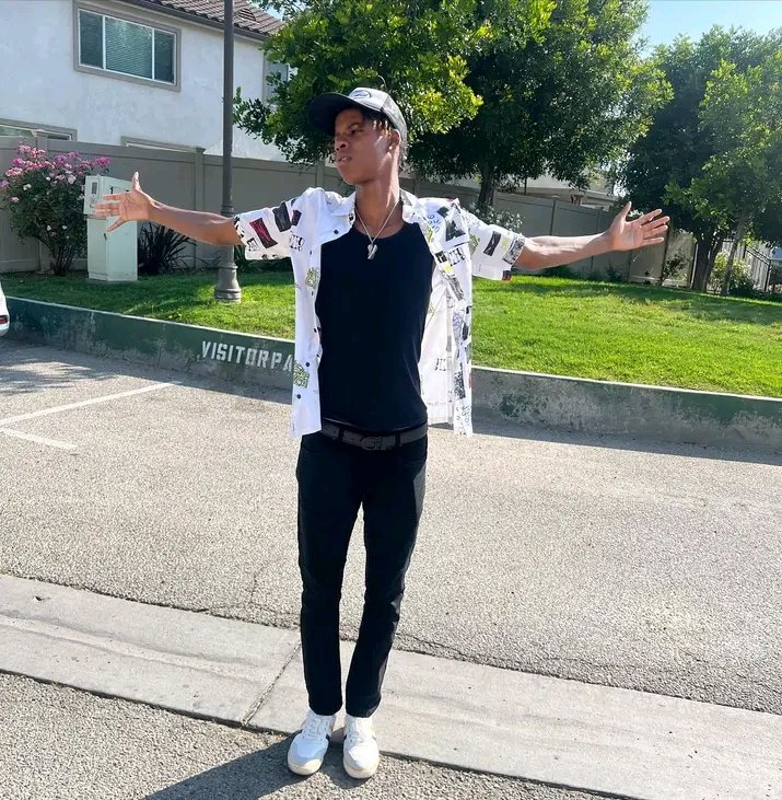 jaydonmc96's tweet photo. We've come this far by His grace🙏 https://t.co/3DjL1NxUHS