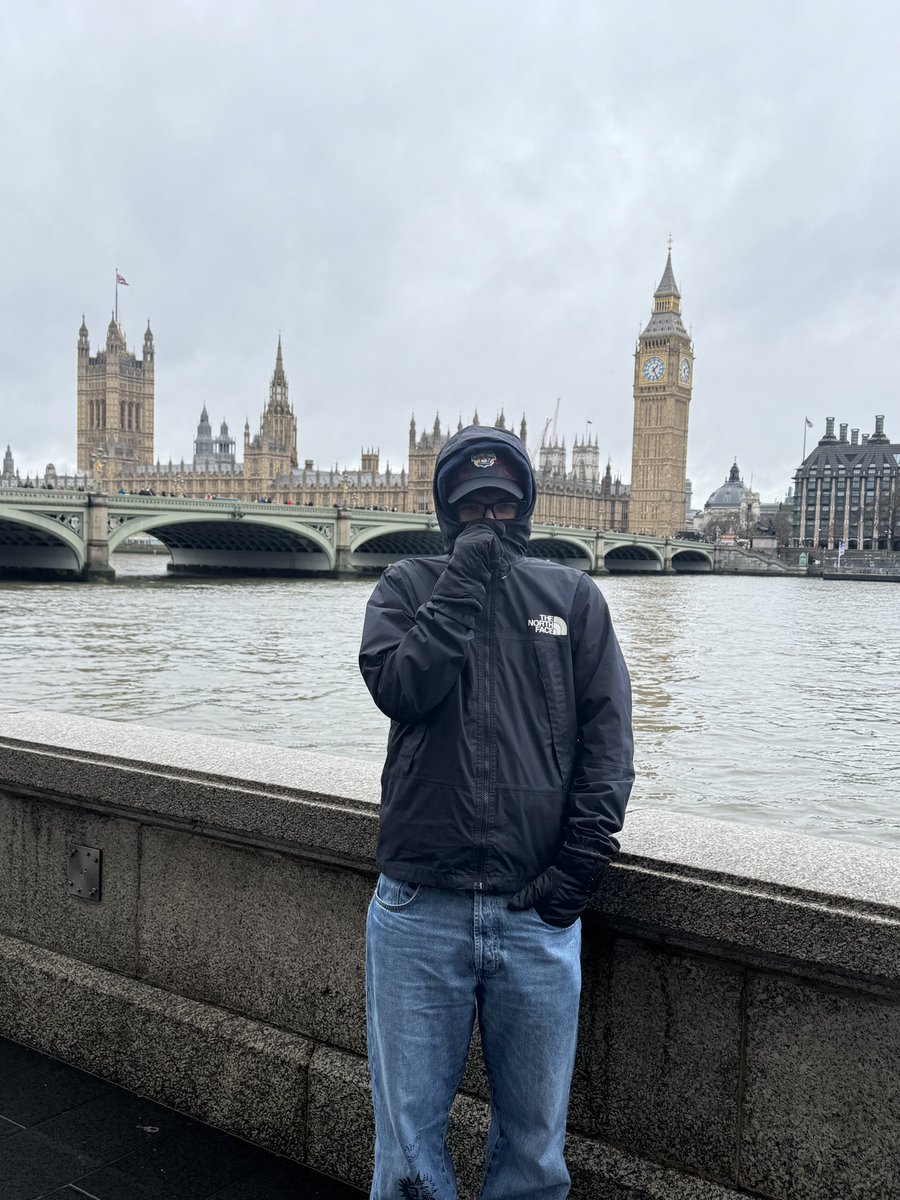 Luisão 🐻 tweet media