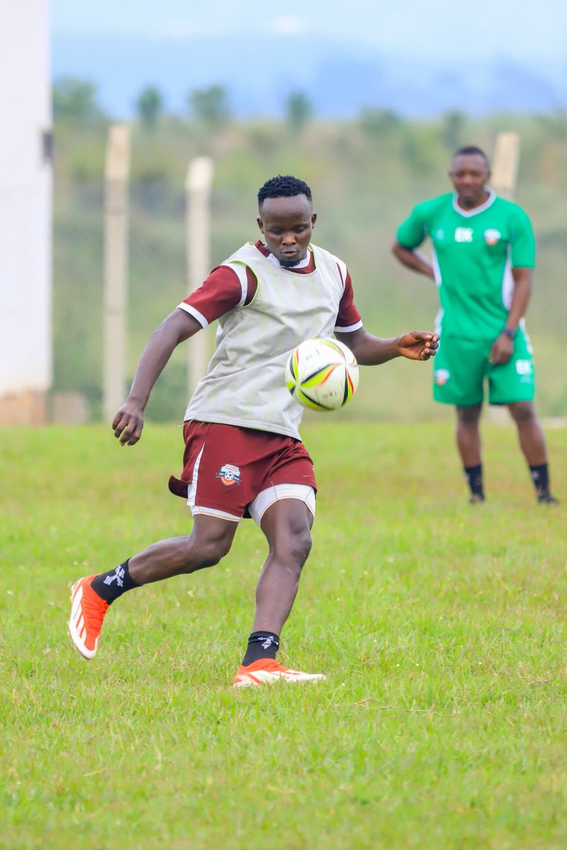 KitarafcHoima's tweet photo. Charging for the Thursday game against URA FC at the Royals Park Butema. https://t.co/r28TPKQG1S