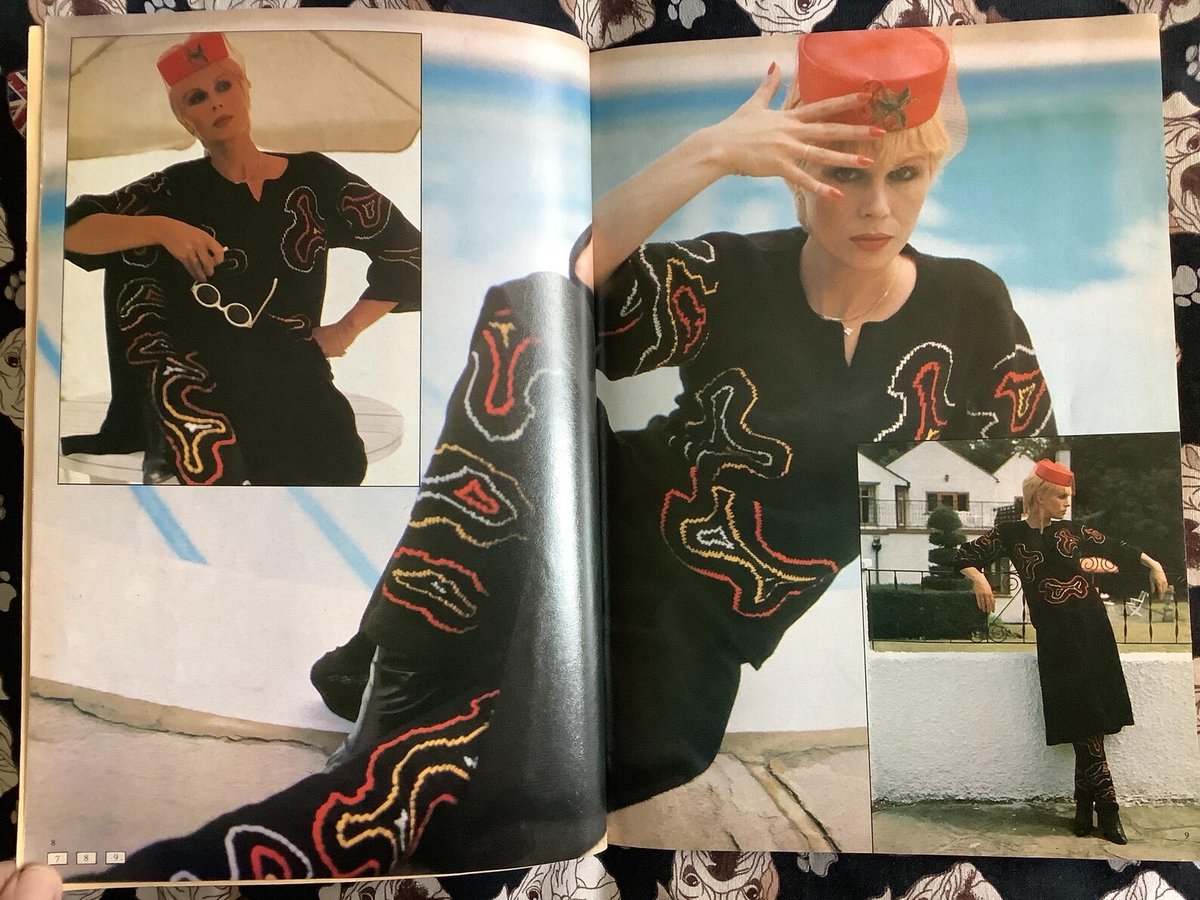 WatsonsVintage's tweet image. NEW LISTING There are some FABULOUS 70s Knits in this book and spot the celebrity models too! RARE Vintage 1970s Bee Bee Fashion Knitting Book with over 180 Knitting Patterns Women, Men. Children &amp;amp; Babies etsy.me/40g0B58 via @Etsy #VintageBooks #KnittingPatterns