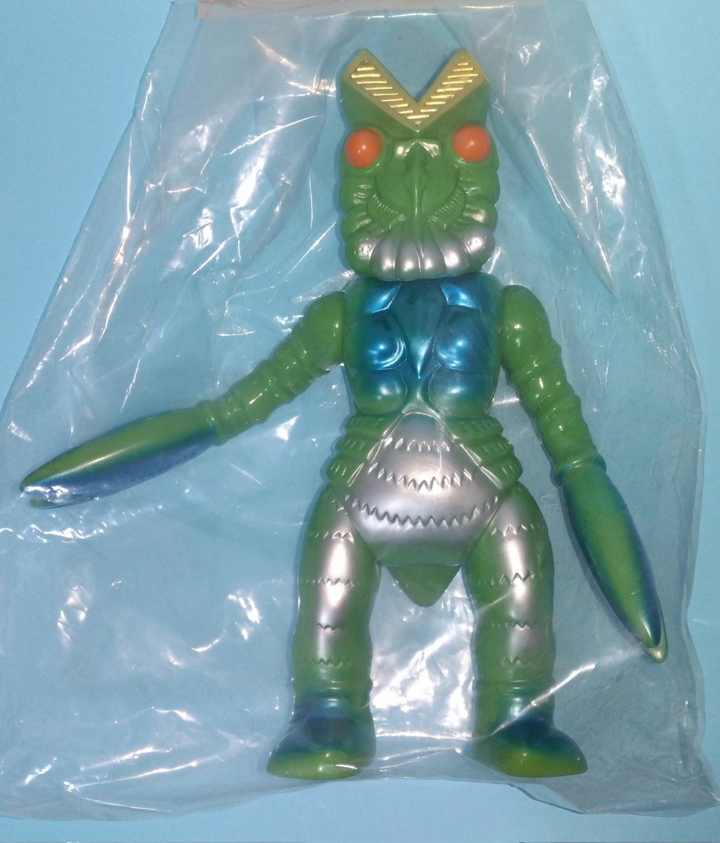 マルサン・バルタン星人450 昭和イメージVer.2です。目の彩色が赤色