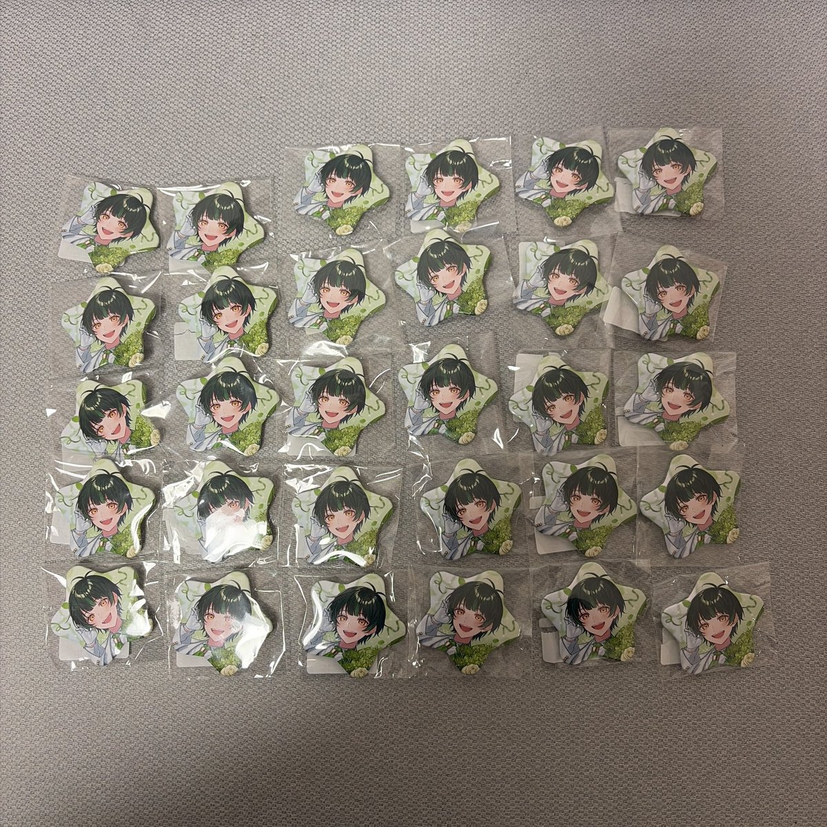 R82447013's tweet photo. #すたぽらグッズ交換  #すたぽらグッズ買取 

求 PayPay or 振込
0.08/個 〜 要相談
（30個まとめての場合送料込2.0）

譲 画像のもの各30個

条件の良い方優先させていただきます。 https://t.co/Zj5kkqeqWm