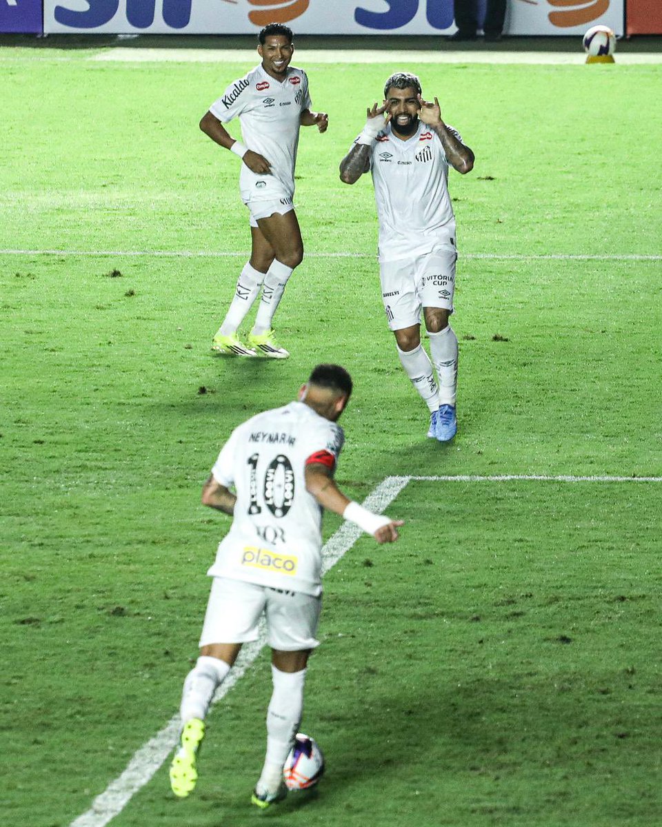 A clássica ✋😛🤚