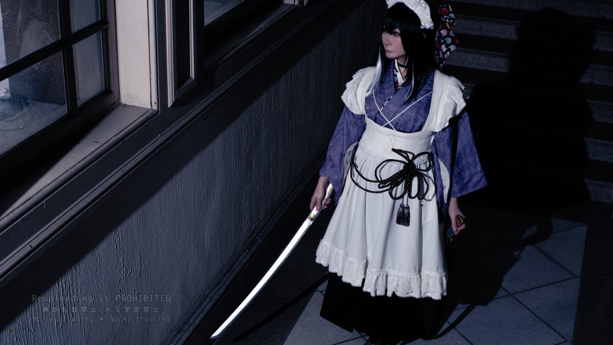 RT @0920_secReT: 【コス】 ︎ ︎ メイドに刀は当然の嗜みでしょ