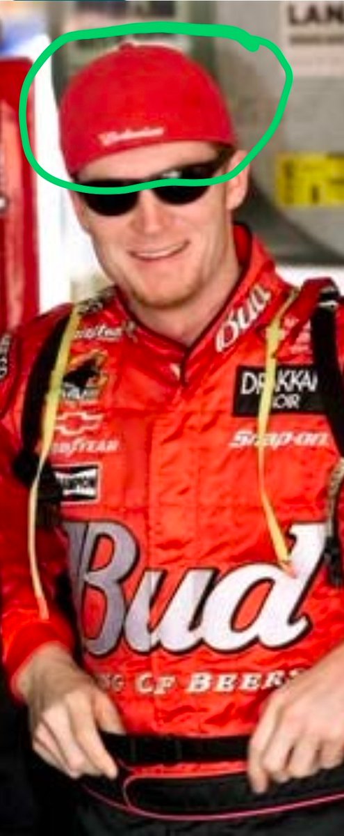tomassyooper's tweet photo. @DirtyMoMedia @DaleJr @Xfinity Will we ever get a throwback Bud 8 fitted/flexfit hat? Die hard fans from the early 2000s need to know! #AskJr @DaleJr @DirtyMoMedia @Xfinity https://t.co/WNJvf7NYRi