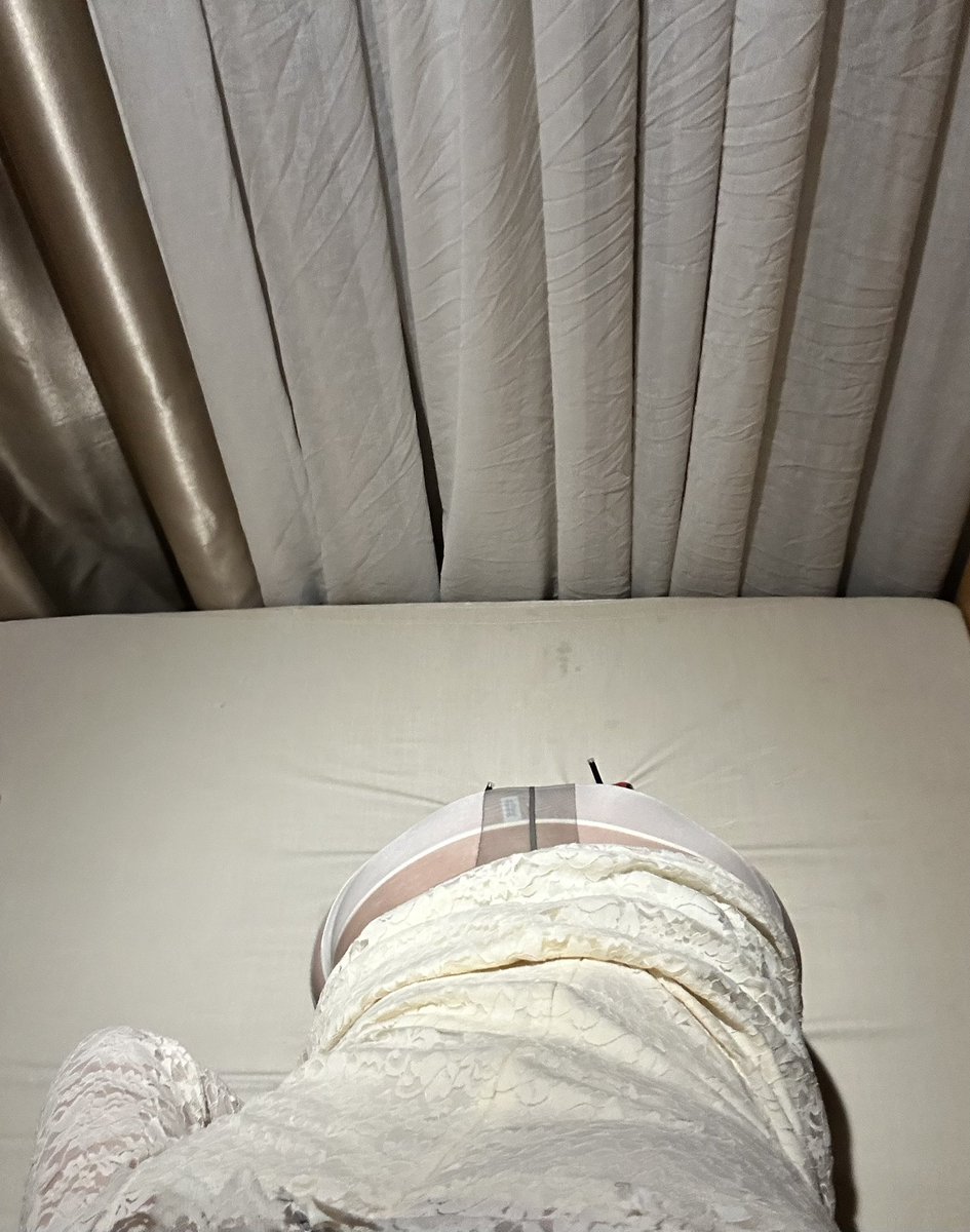 siwalvr's tweet photo. 大年初一给粉丝们拜年啦🧨
永远爱爱我的人🩷

投稿🩷
@ToBulaer
@ToBuerma
@KawasawaSen
@BulmaList 

#母狗 #丝袜 #反差婊 #露出 #调教 #女神婊子 #妓女 #外围 https://t.co/fbwDUmA5CI