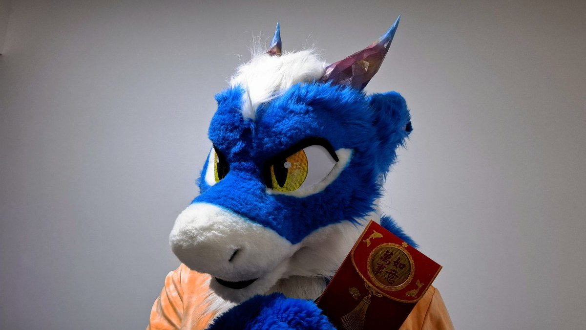 So you want this ang pao? Give me a good reason why I should give it to you~

Happy Lunar New Year Everyone! 🥳

你想要这个红包？给我个让我把这个给你的理由吧~

大家农历新年快乐！🥳

📷:<a href="/Niko_Gami/">NikoGami | Stickers open</a>