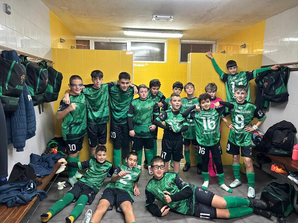 O <a href="/sdbarallobre/">SD Barallobre</a> segue medrando e busca nenos e nenas de 11 a 13 anos para formar parte da base e vivir o fútbol no Ramo ⚽️🏟️

📩 Poidedes contactalos a través das súas redes sociais
📞 Ou chamar para máis información 673185156

📸 SD Barallobre