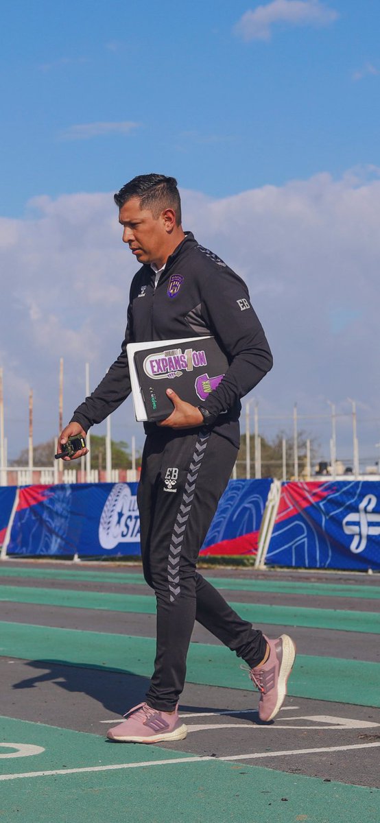 Enrique Badillo tweet media