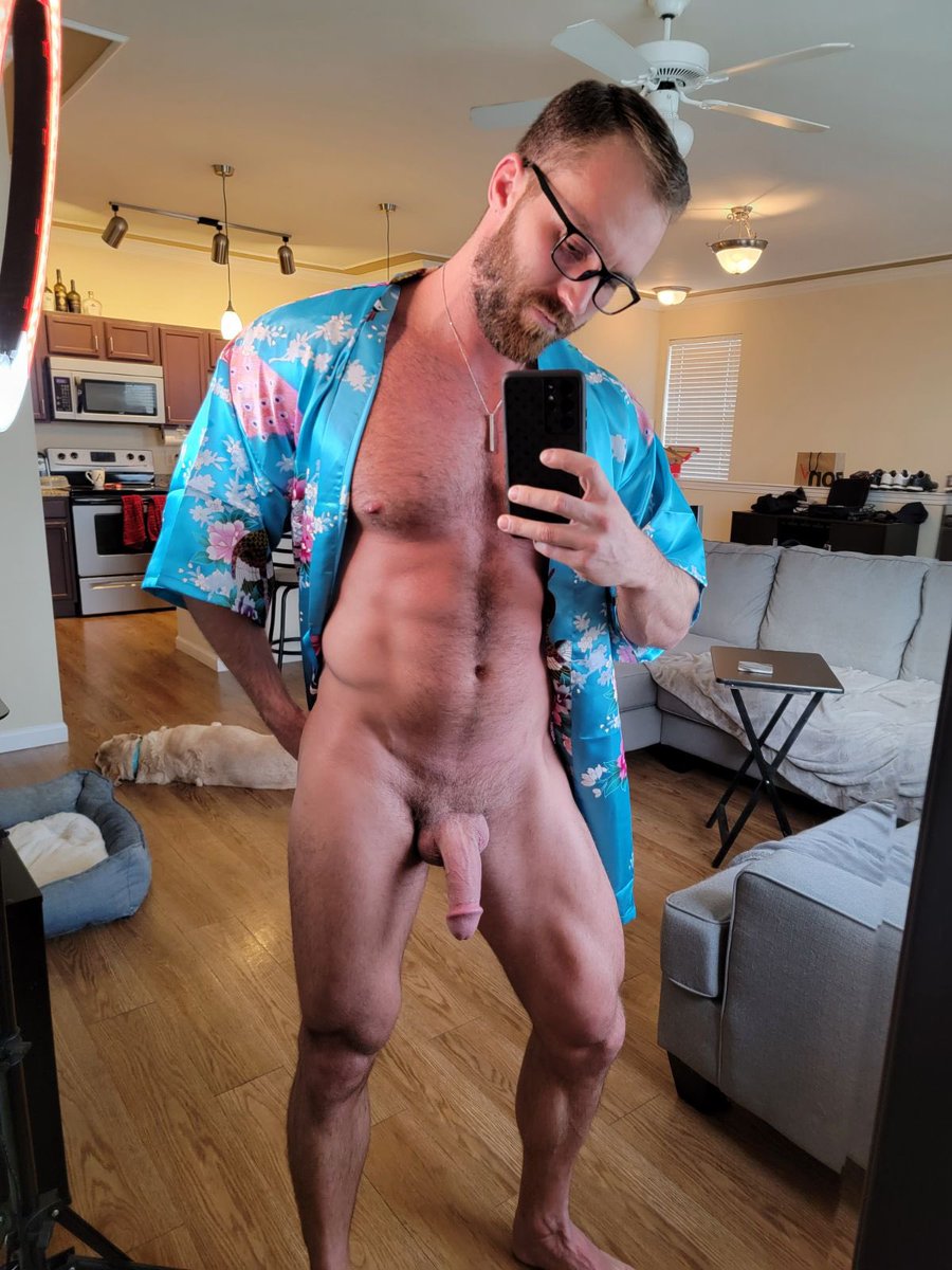 Adam Danger (@adamdangertv) on Twitter photo 