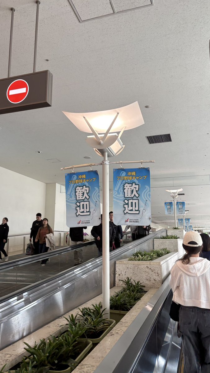 り さん tweet media