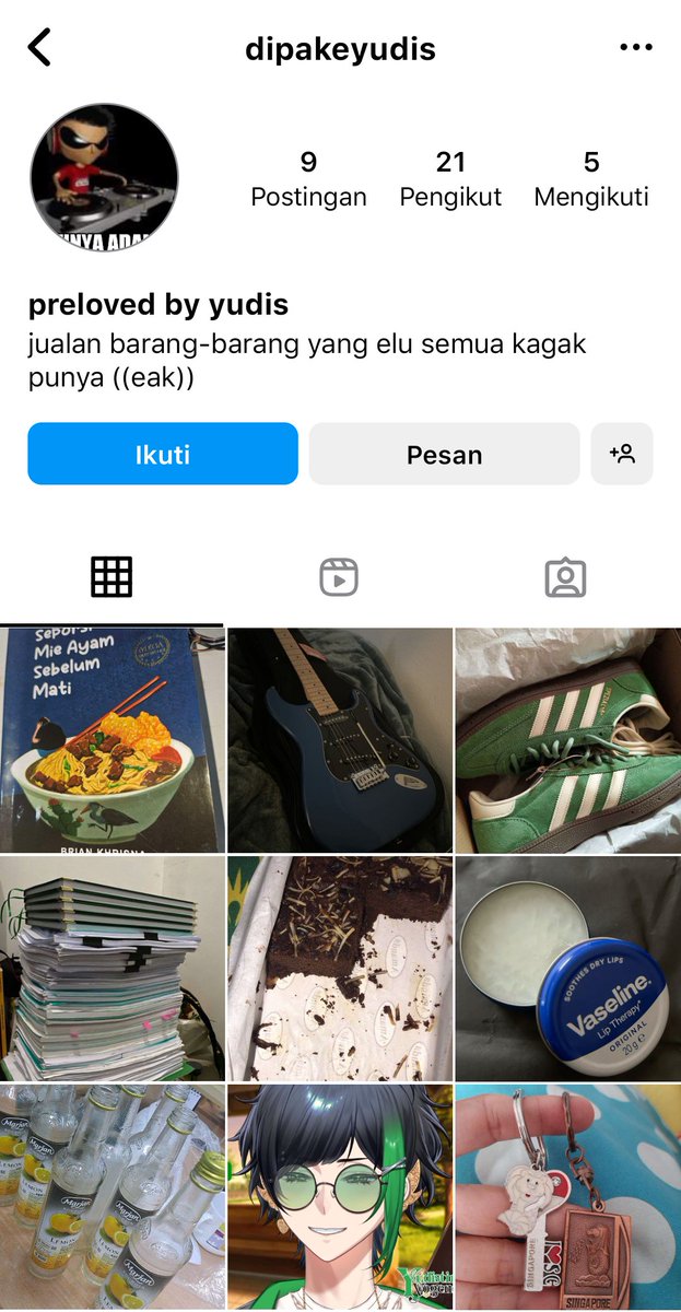 REI tweet media