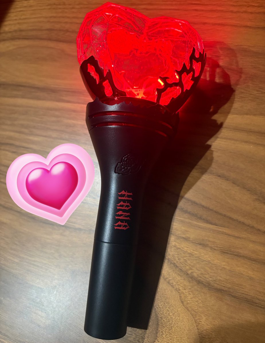 yt_HONEYs's tweet photo. ペンラが届いた🤩💖 https://t.co/DVvUtifcsH