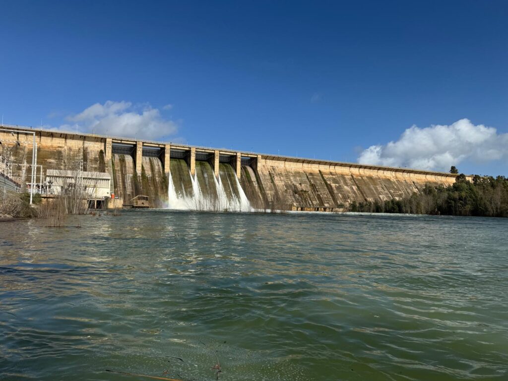 Los embalses del Guadiana comienzan a descender mientras la Junta activa ayudas y el Gobierno evalúa los daños del temporal costadulcefm.es/los-embalses-d…