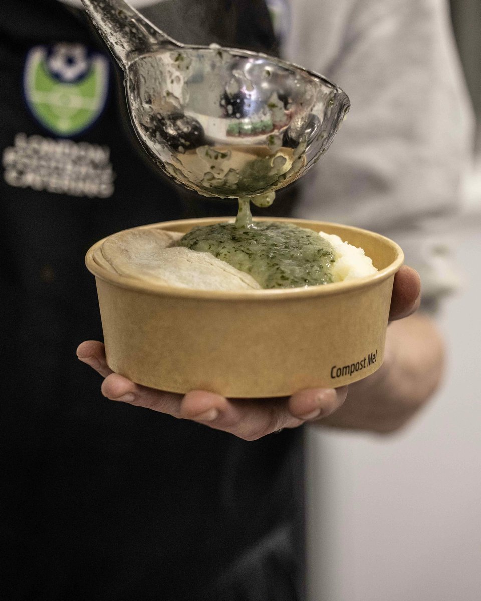 Stevenage FC 🔴⚪ tweet media