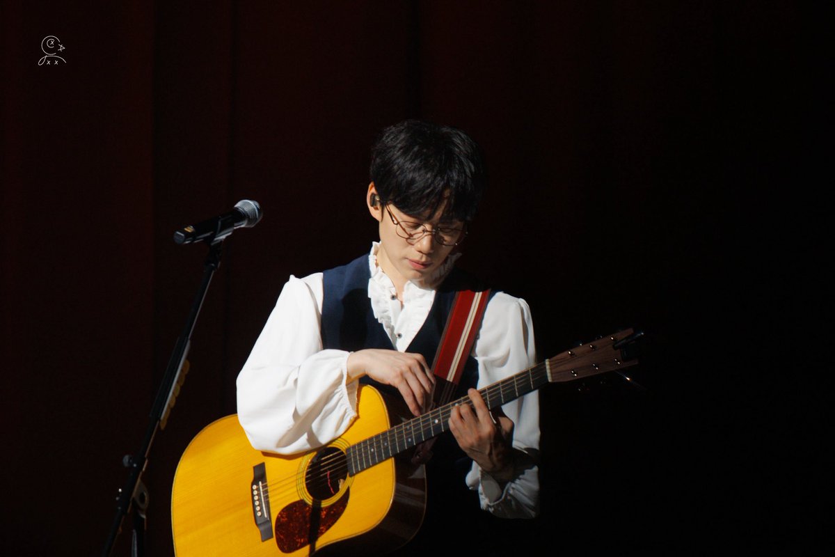 cxacxxa's tweet photo. 260208 @To_10CM

#10cm #권정열 #십센치 https://t.co/DoeyxWZNNM
