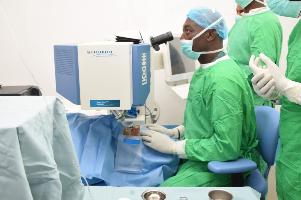 neckaduna's tweet photo. 𝐍𝐄𝐂'𝐬 𝐒𝐜𝐡𝐰𝐢𝐧𝐝 𝐀𝐦𝐚𝐫𝐢𝐬 𝐌𝐚𝐜𝐡𝐢𝐧𝐞
NEC as the leading specialist eye care institution in d country, renowned 4 its advanced clinical services &amp; cutting-edge technology. Among its state-of-the-art equipment , used for corneal refractive surgery. https://t.co/y1681Fa8nK