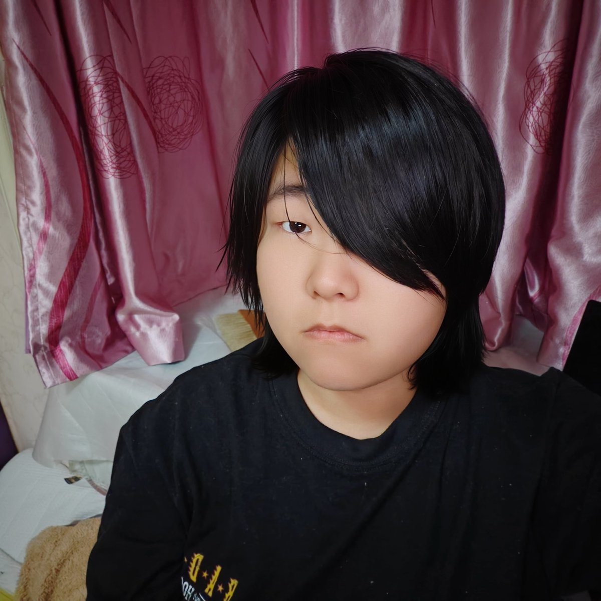 emem_on_eyaK tweet media