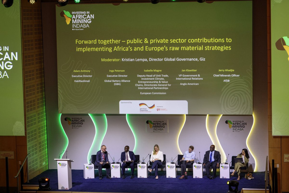 Bako Maxwell tweet media