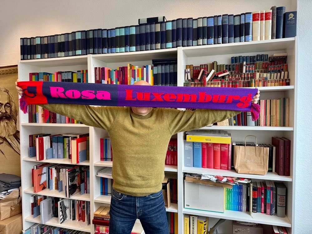 Karl Dietz Verlag Berlin tweet media