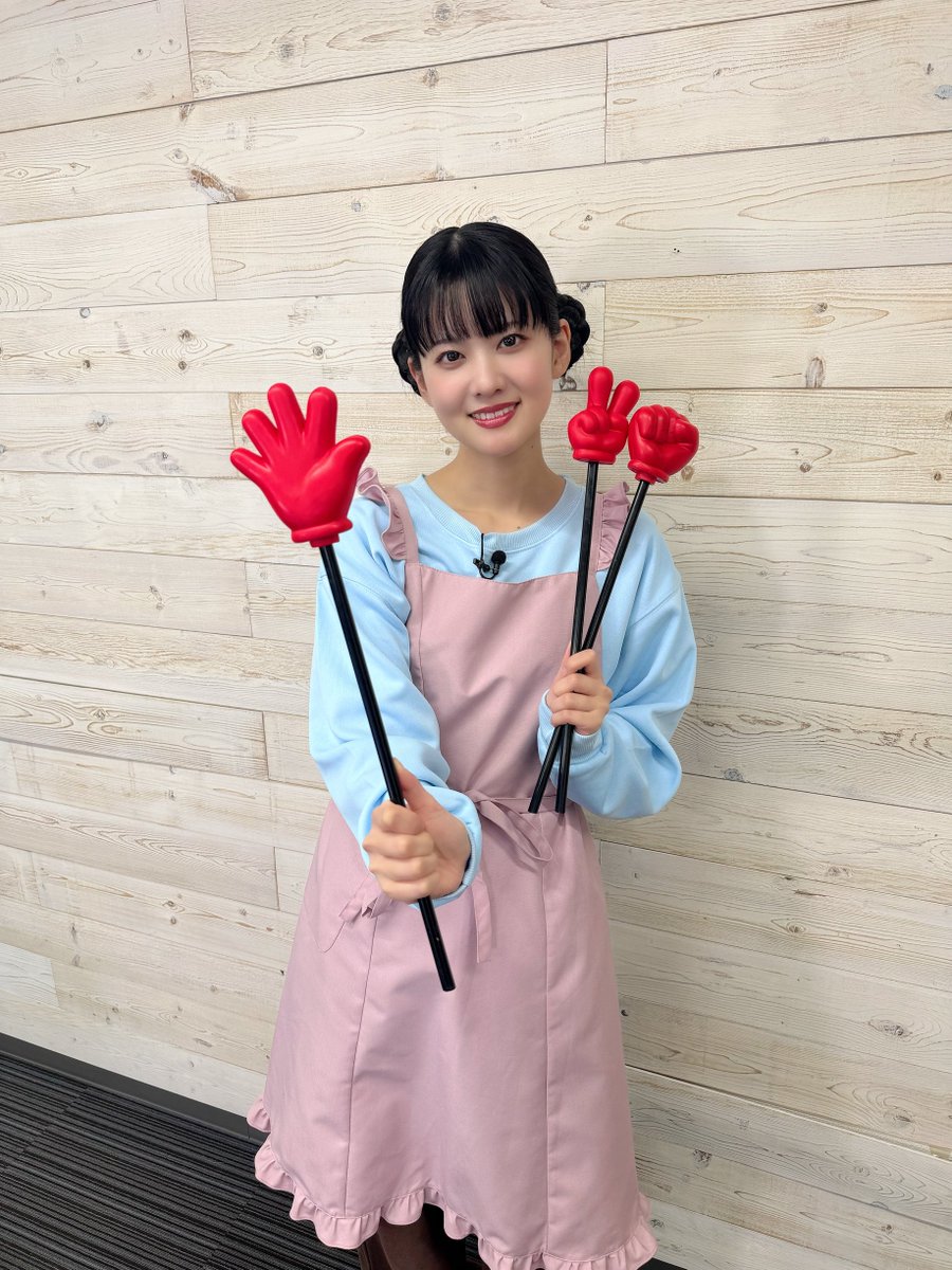#あぐぽんぽんぽん　生放送💝
ありがとうございました❣️
チョコフォンデュ🍫
基本的には美味しかったよ！！！🫶
おすすめの食材ばかり…☺️
みんなじゃんけんもおめでとう🥰

ラジオは3月3日配信だよ😌
お楽しみに💗