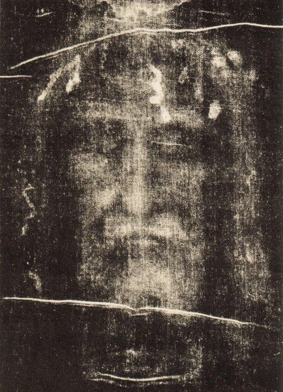 PrayTheRosary's tweet image. Today is the Feast of the Holy Face of Jesus