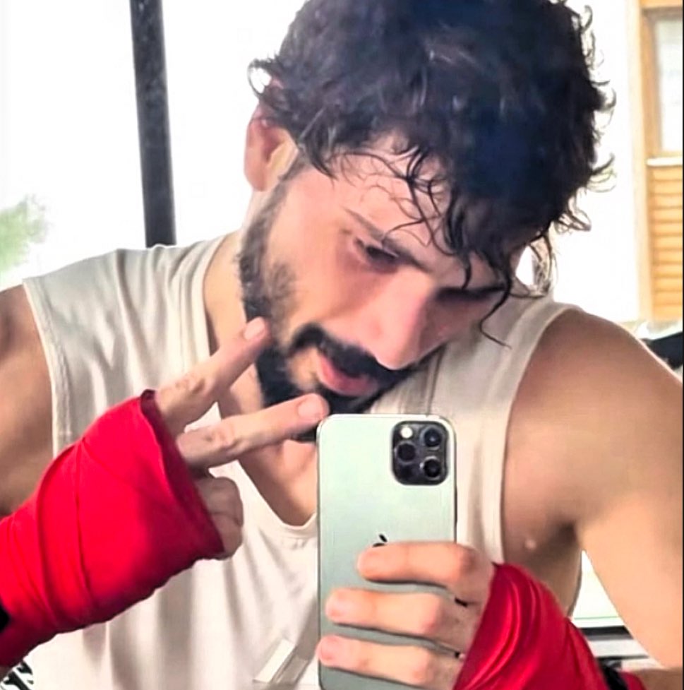 urwolve's tweet image. YUMMYY