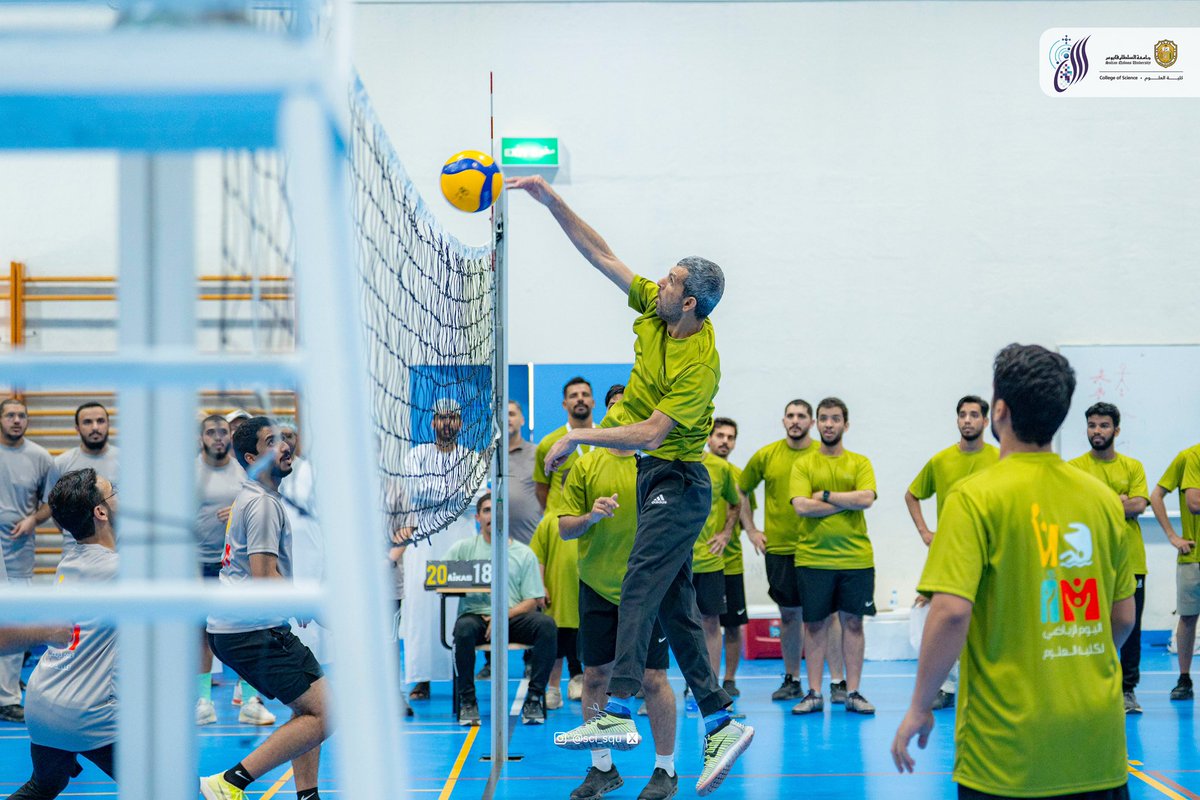 كلية العلوم tweet media