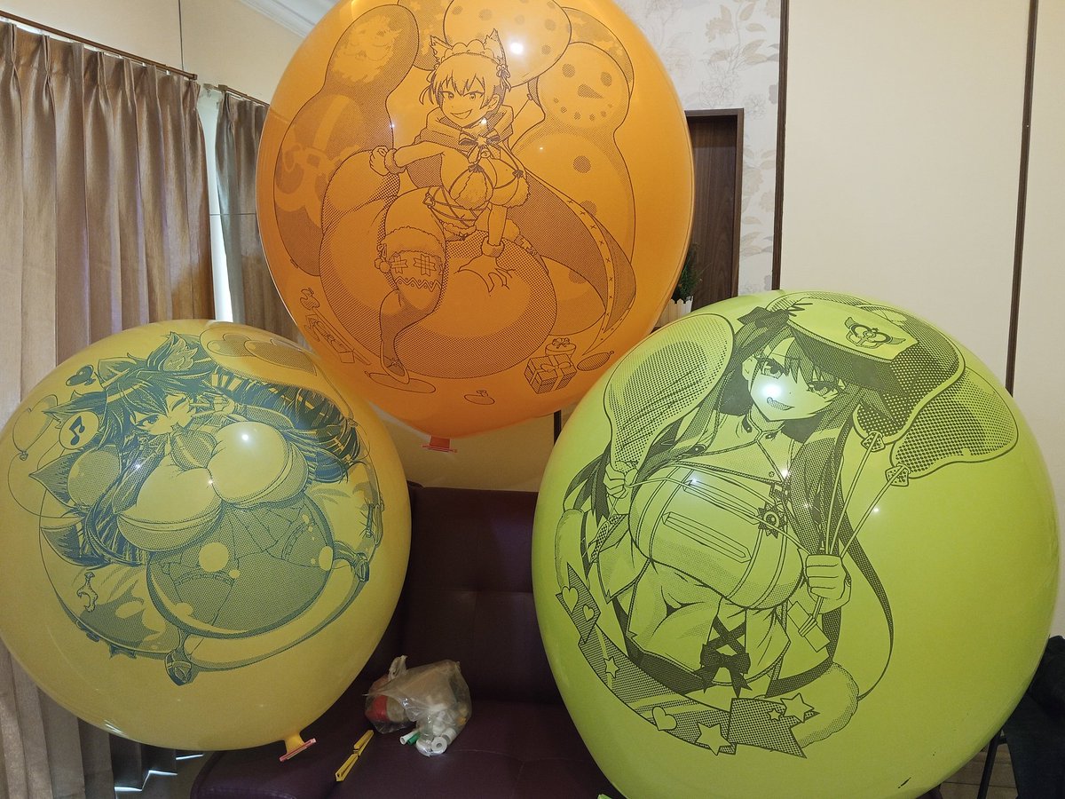 x_varda's tweet image. Quick balloon fun for 3 days 😁 
#八雲屋 #looner #balloons