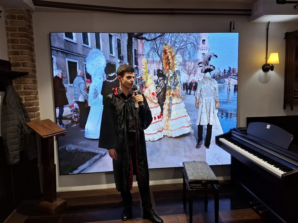 EspacioYvium's tweet photo. ¡Ayer vivimos un Carnaval inolvidable! Tuvimos el placer de disfrutar del talento de Jorge Martínez al piano, que nos regaló un concierto lleno de magia. 

Gracias a todos los que vinisteis a celebrar con nosotros. ¡El #Carnaval se siente mejor con música y buena compañía! https://t.co/2xtFqAEbaM