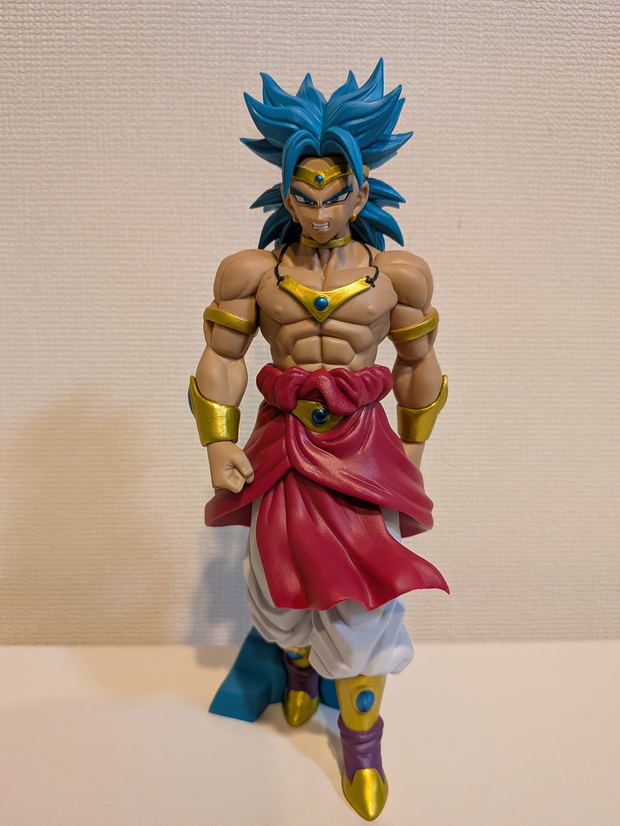 ブロリー取ってきた〜✨✨✨ カッケェ〜🤩やっぱ青髪最高っ‼️‼️ 早速