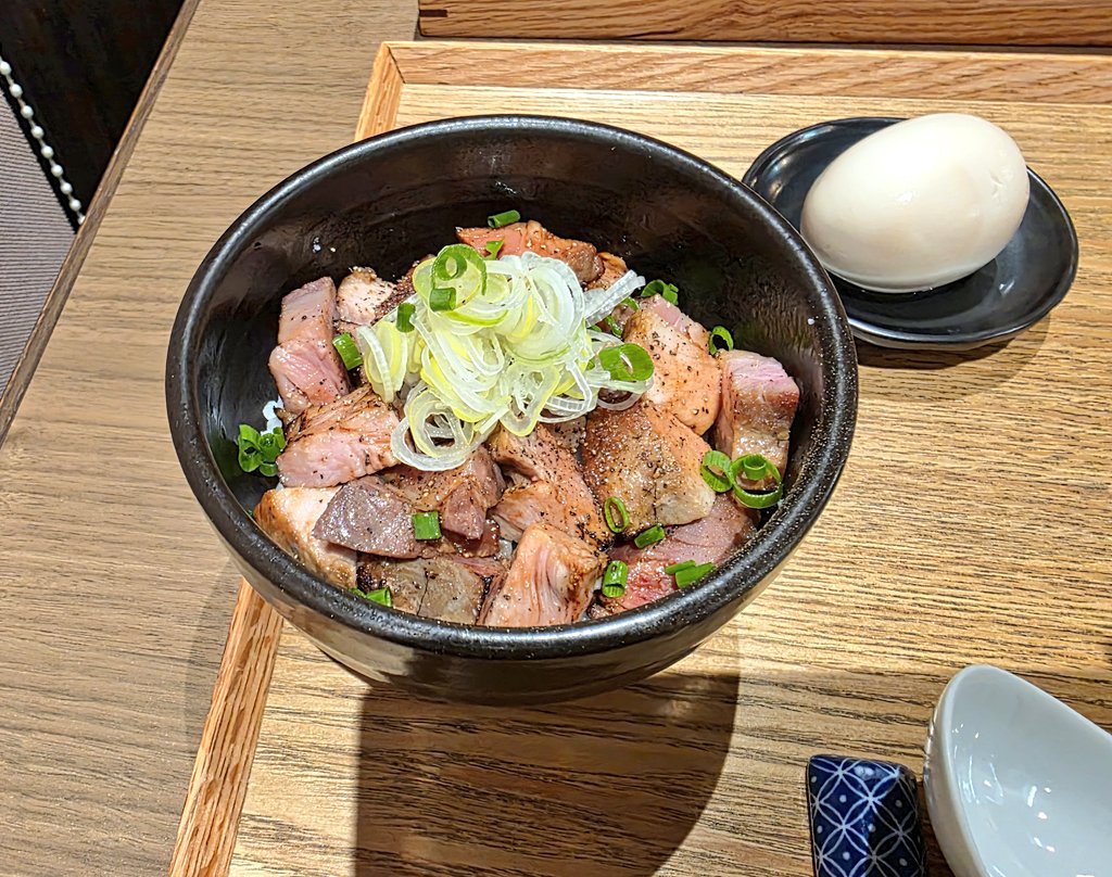 KIMAChan11's tweet photo. 紫陽花行ってきた🍜🍥💖 https://t.co/S6DpFpkC1U