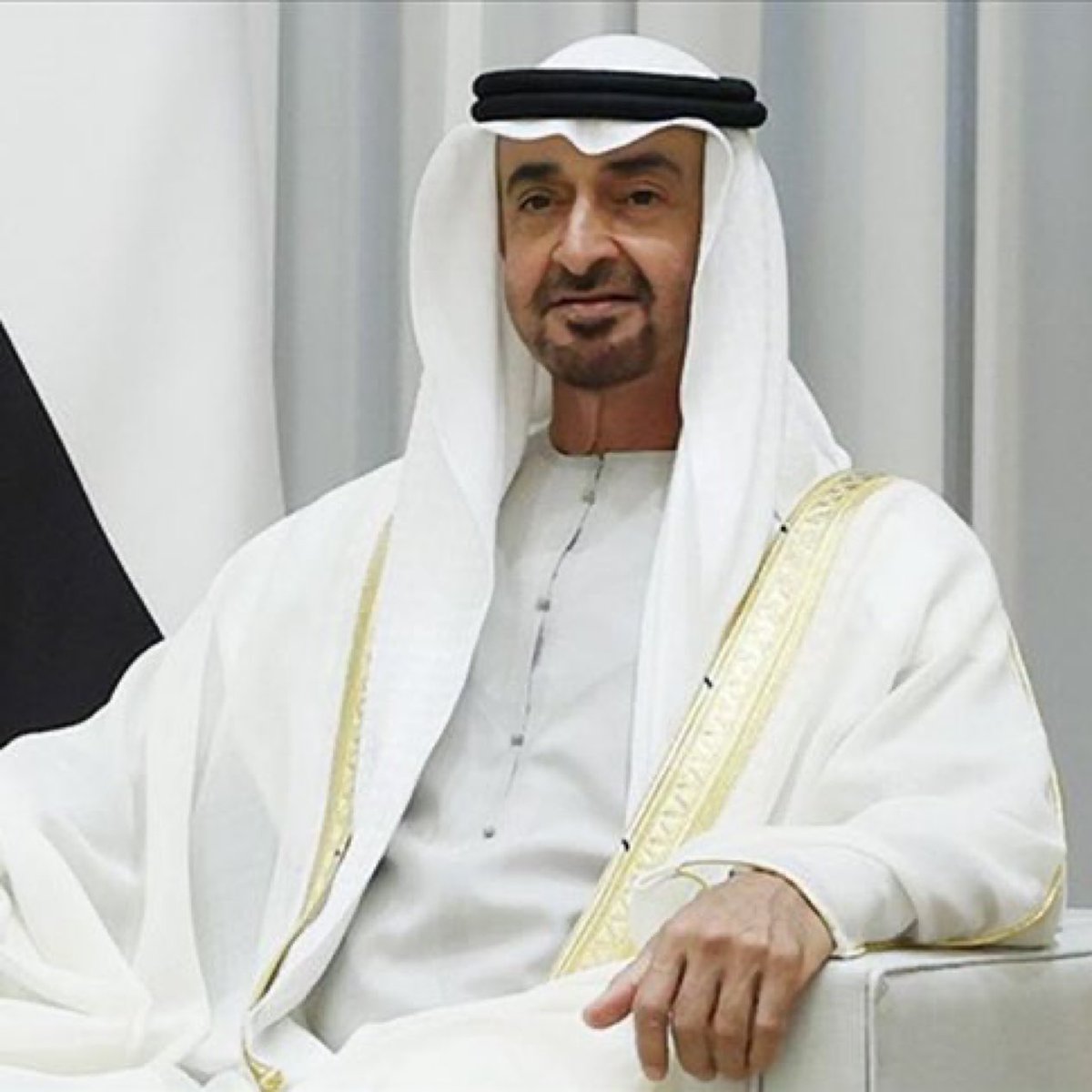 -Netanyahu’ya kanser teşhisi konmuş
-BAE başkanı Muhammed bin Zayed’in ise öldüğü söyleniyor.

“Ramazan’da şeytanlar zincire vurulur” hadisi gerçekleşti 😎